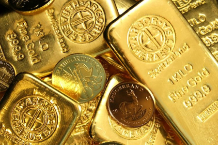 Central Bank Gold Sales by Russia and Kazakhstan Unlikely to Shake Markets, Expert Says